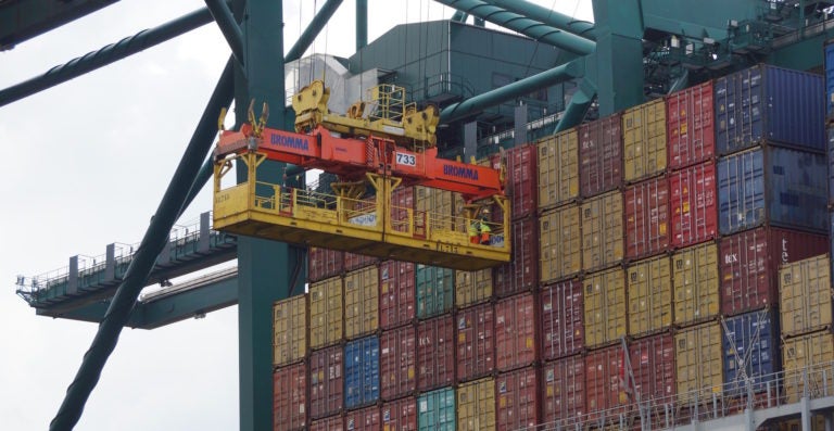 How Service Discovery Works in Containerized Applications Using Docker Swarm Mode