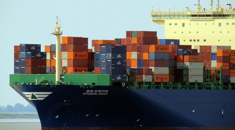 Containers Running Containers with LinuxKit