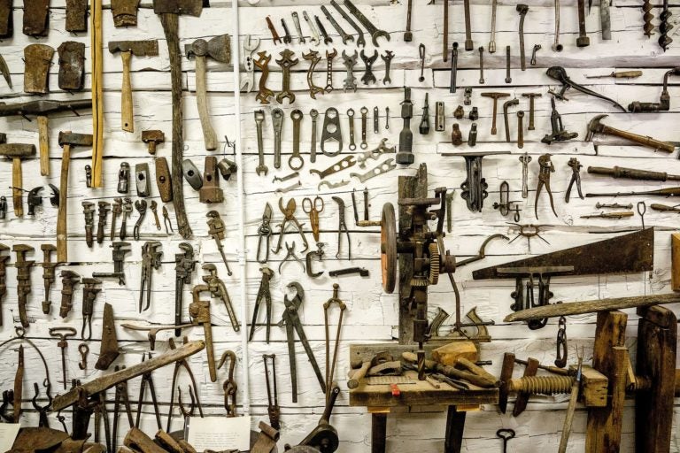 How Twitter Avoids the Microservice Version of “Works on My Machine”