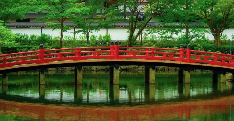 Xen Project Hypervisor Power Management: Suspend-to-RAM on Arm Architectures